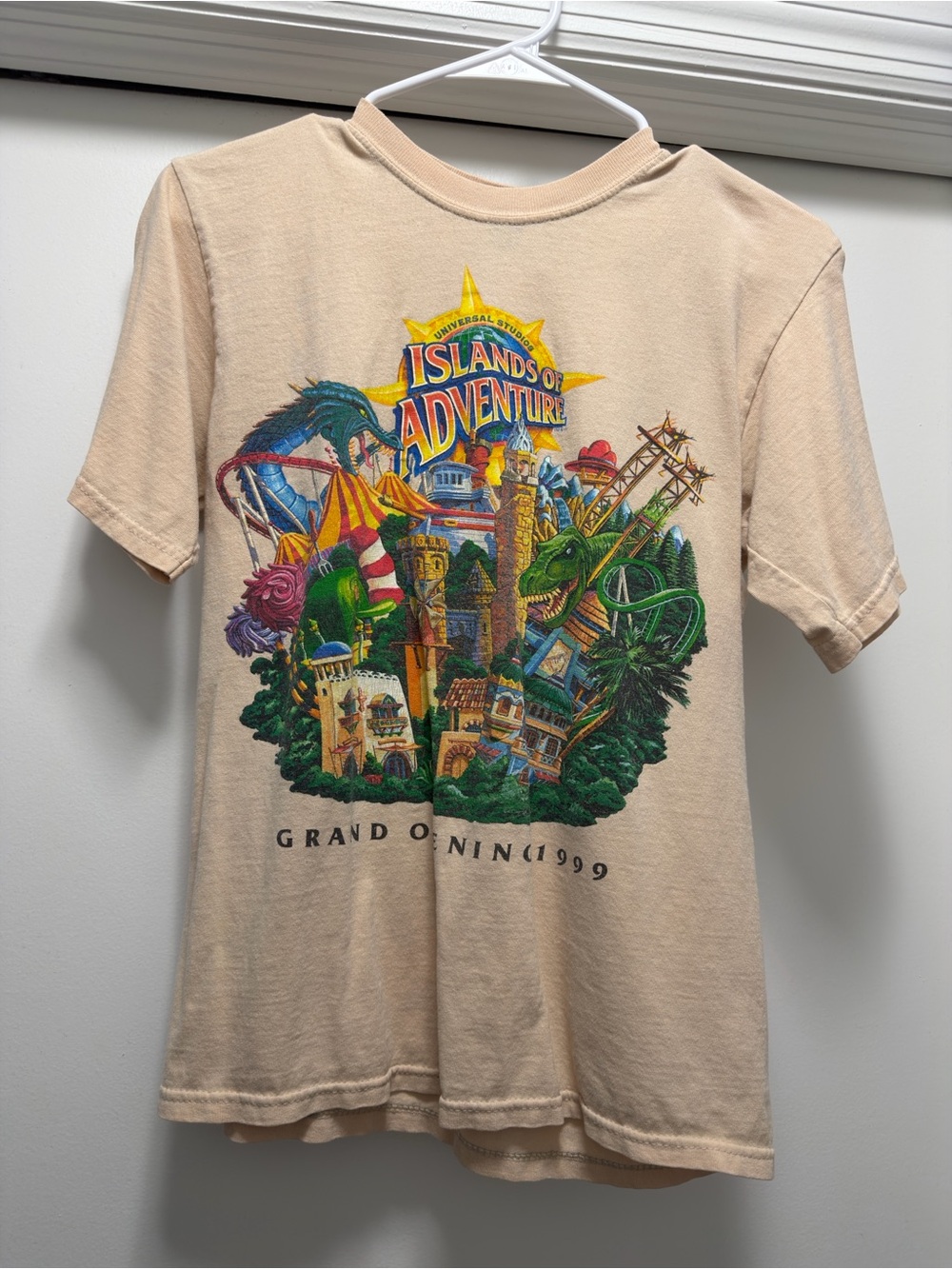 Universal Islands of Adventure Grand Opening 1999 Graphic Tee -